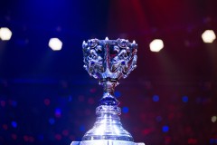 Bilibili Gaming：不破不立，全华班的至臻冠军梦